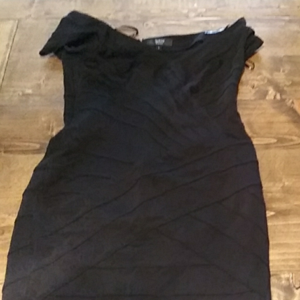 Tadashi Collection cocktail dress